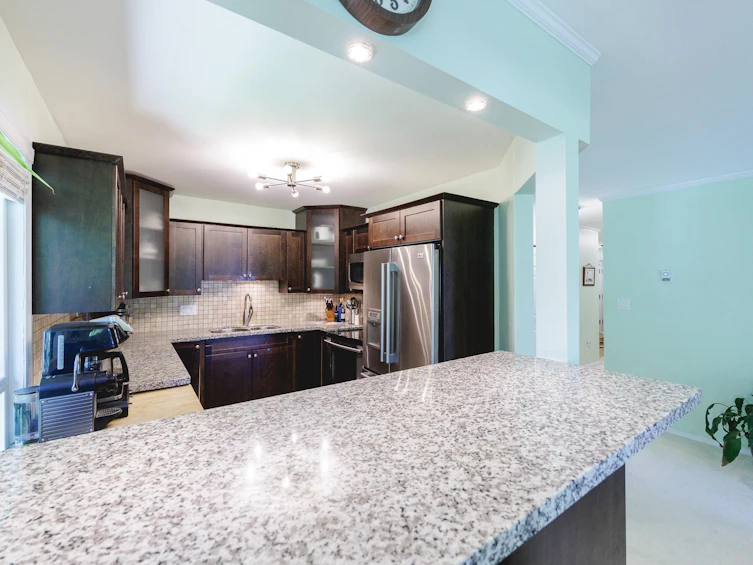 715-1350 Vidal Street, Surrey, BC, V4B 5G6 - 5
