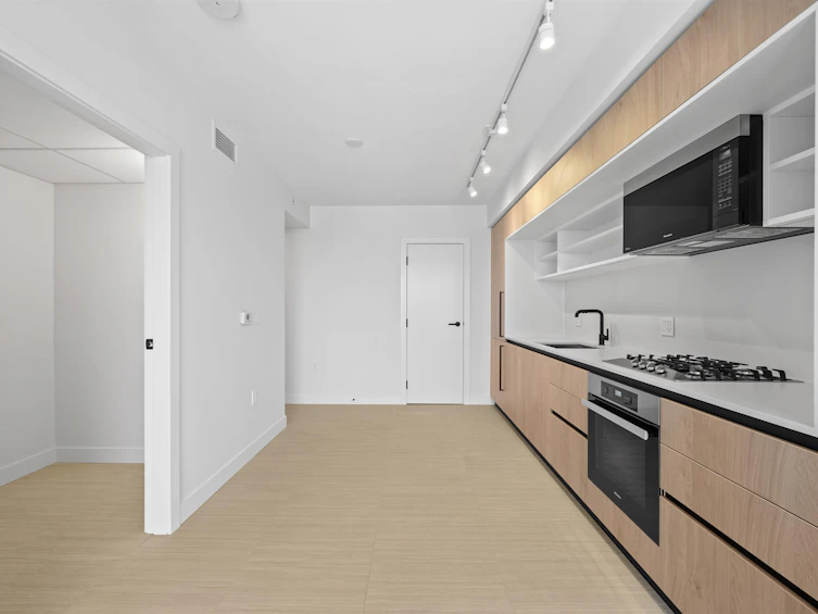 1402-5058 Joyce Street, Vancouver, BC, V5R 0J9 - 11