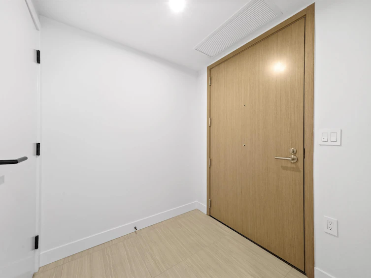 1402-5058 Joyce Street, Vancouver, BC, V5R 0J9 - 6
