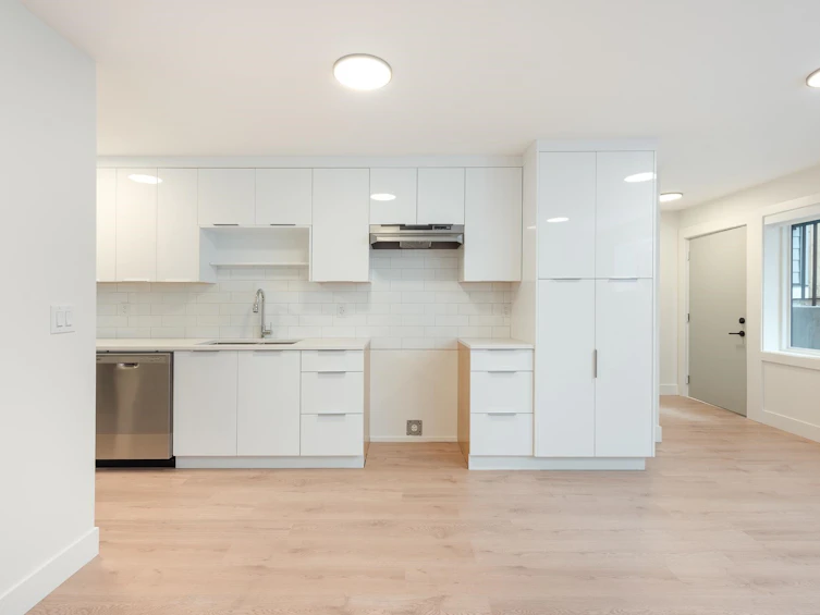 615 Nicola Avenue, Coquitlam, BC, V3J 7W8 - 35