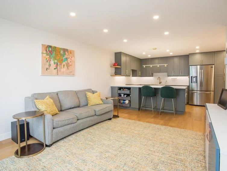 202-1500 Haro Street, Vancouver, BC, V6G 1G5 - 7