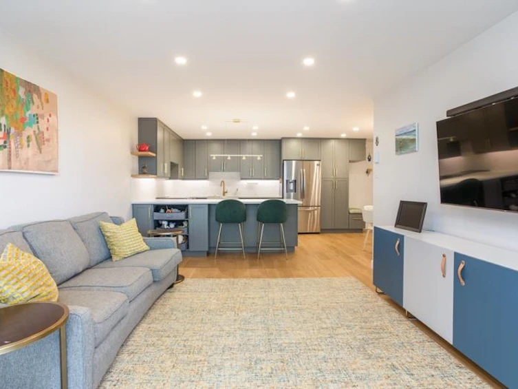 202-1500 Haro Street, Vancouver, BC, V6G 1G5 - 10