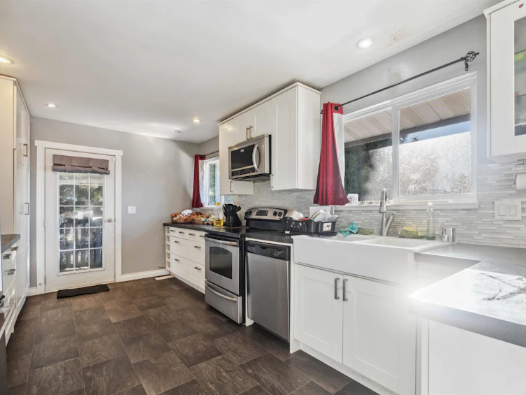 2436 Midas Street, Abbotsford, BC, V2S 4R3 - 9