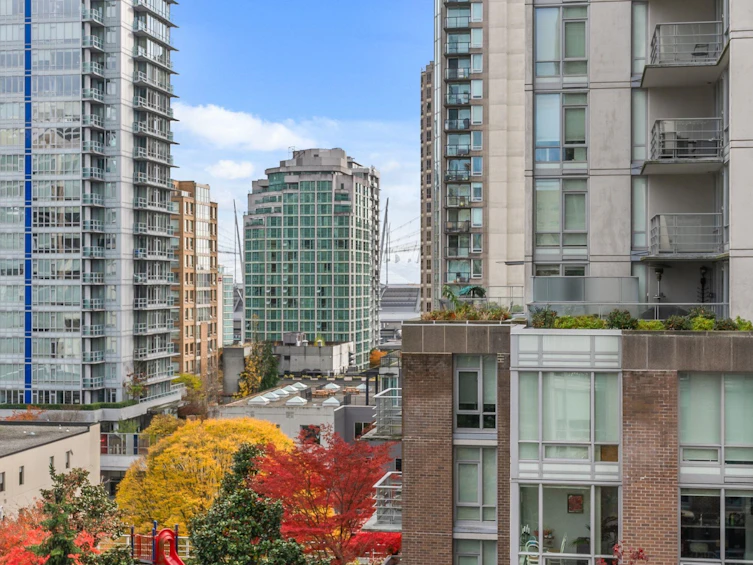 907-565 Smithe Street, Vancouver, BC, V6B 0E4 - 23