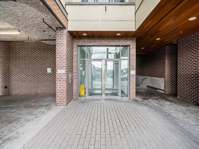 PH18-5355 Lane Street, Burnaby, BC, V5H 0H1 - 4