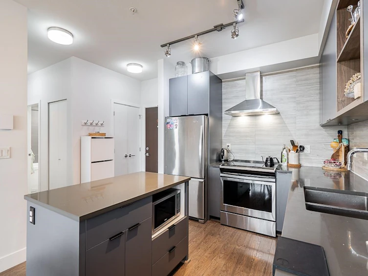 PH18-5355 Lane Street, Burnaby, BC, V5H 0H1 - 16
