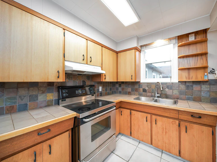 454 Kelly Street, New Westminster, BC, V3L 3T9 - 7