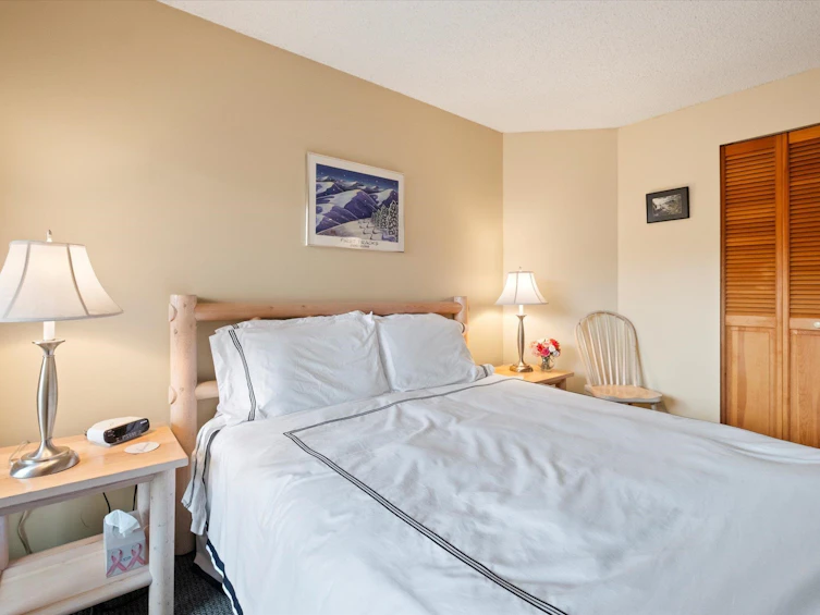 301-2050 Lake Placid Road, Whistler, BC, V0N 1B2 - 20