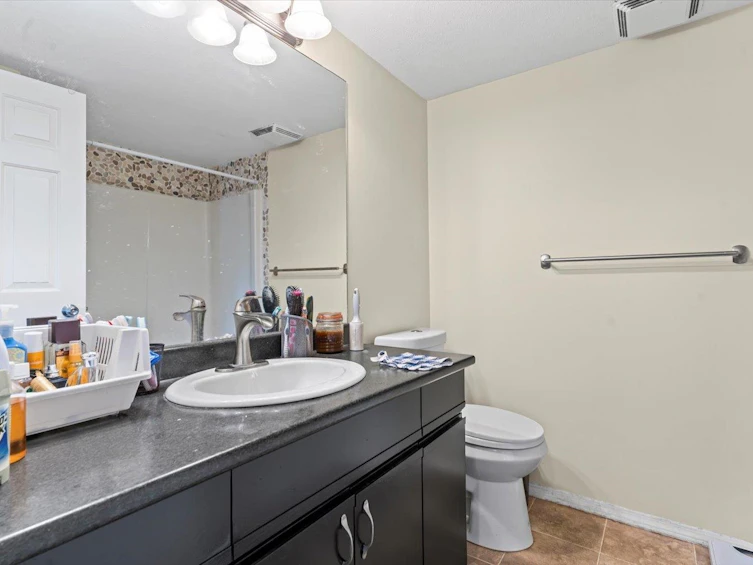 205-45702 Watson Road, Chilliwack, BC, V2R 3E6 - 19