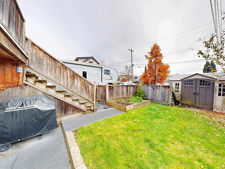 3554 Haida Drive, Vancouver, BC, V5M 3Z4 - 37