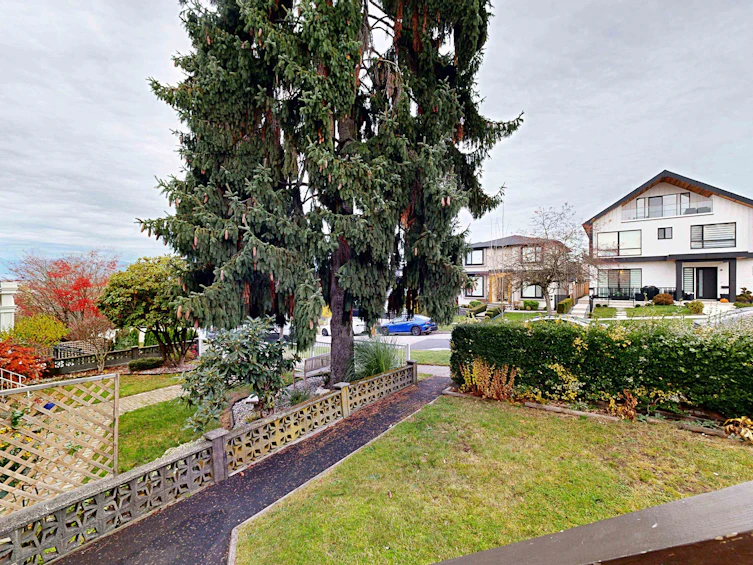 3554 Haida Drive, Vancouver, BC, V5M 3Z4 - 36