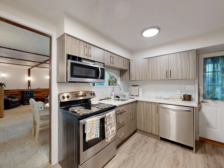 3554 Haida Drive, Vancouver, BC, V5M 3Z4 - 26
