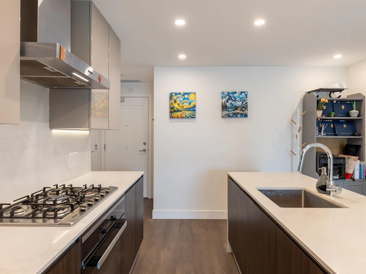 202-477 W 59th Avenue, Vancouver, BC, V5X 1X4 - 17