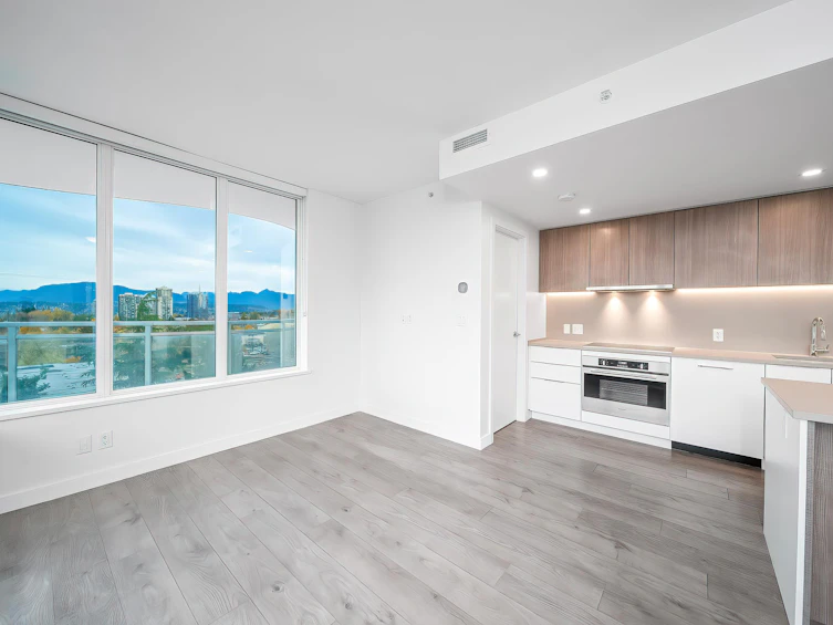 801-13318 104 Avenue, Surrey, BC, V3T 0R2 - 14