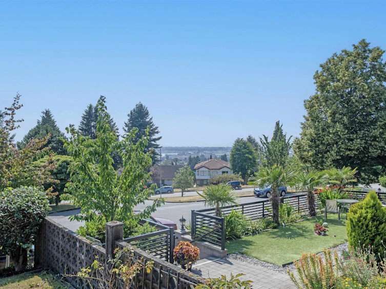 2131 Fraserview Drive, Vancouver, BC, V5P 2N2 - 35