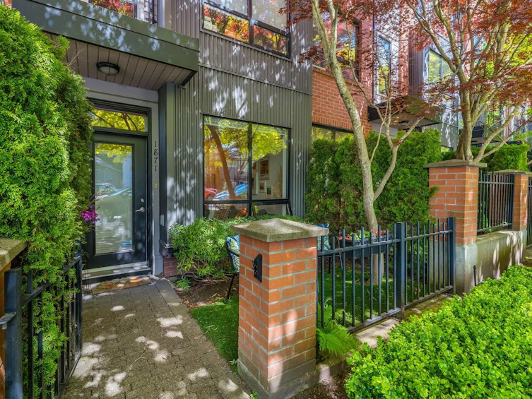 1871 Stainsbury Avenue, Vancouver, BC, V5N 2M6 - 2