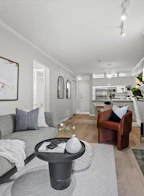205 3638 W Broadway