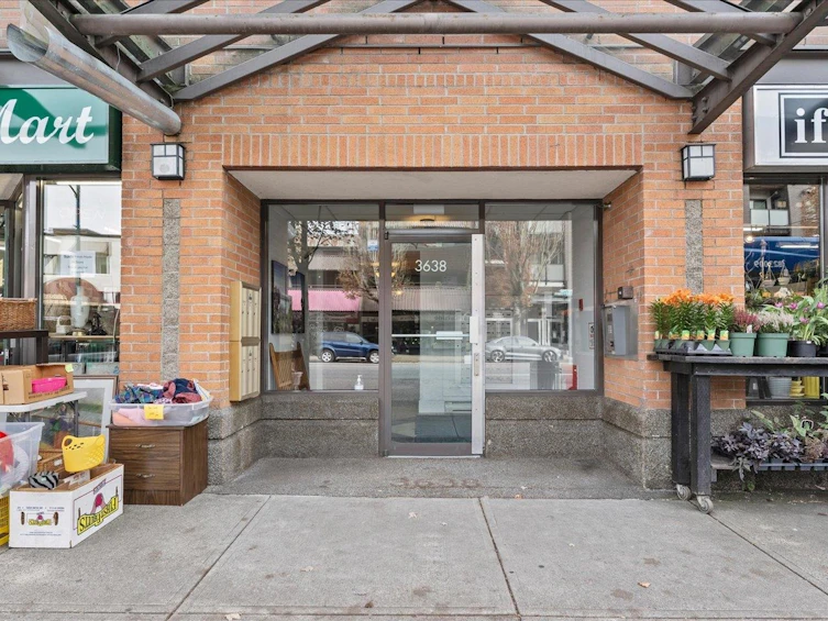 205-3638 W Broadway, Vancouver, BC, V6R 2B7 - 23