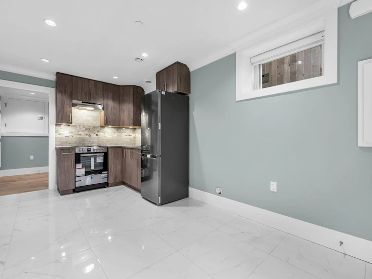 6530 Angus Drive, Vancouver, BC, V6P 5H9 - 23