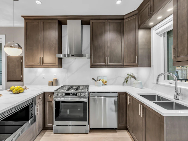 6530 Angus Drive, Vancouver, BC, V6P 5H9 - 8