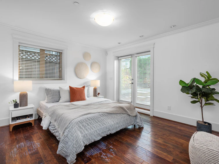 2525 W 7th Avenue, Vancouver, BC, V6K 1Y8 - 7