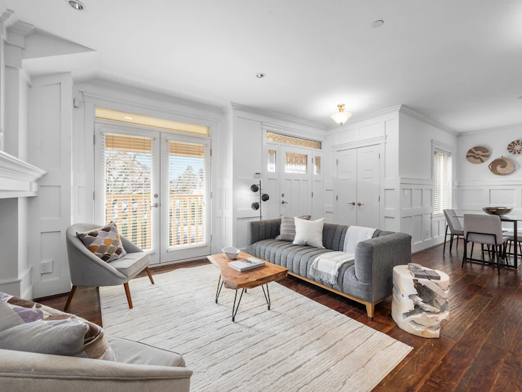 2525 W 7th Avenue, Vancouver, BC, V6K 1Y8 - 11