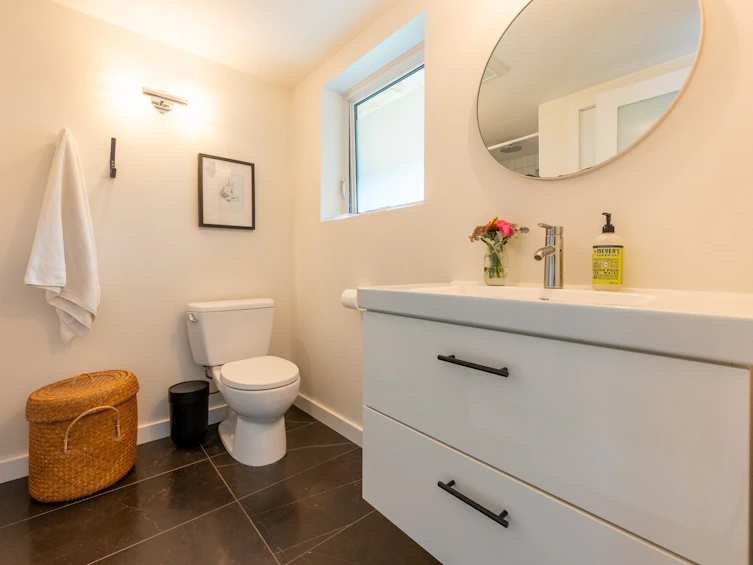 2254 Ferndale Street, Vancouver, BC, V5L 1Y5 - 28