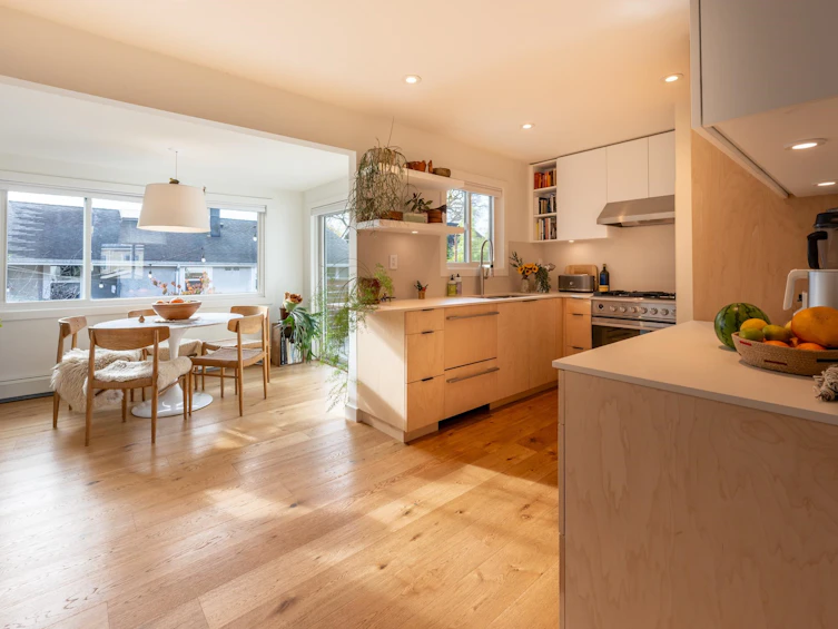 2254 Ferndale Street, Vancouver, BC, V5L 1Y5 - 2