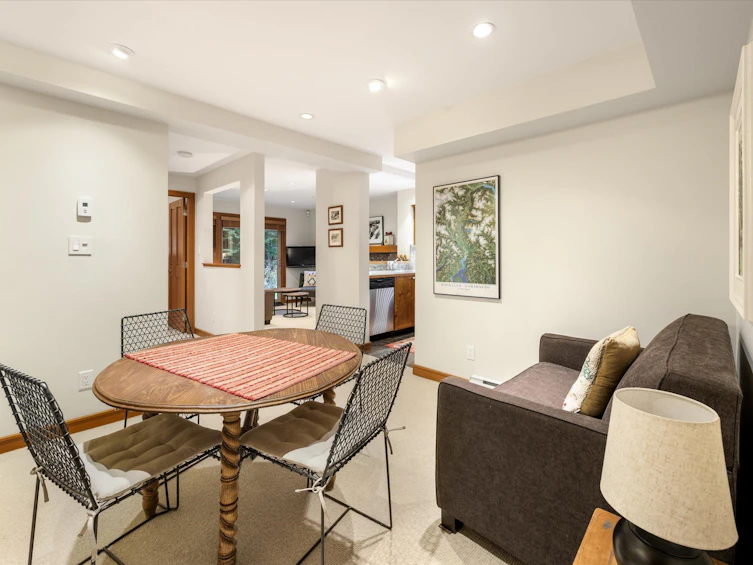 24-4661 Blackcomb Way, Whistler, BC, V8E 0Z1 - 9