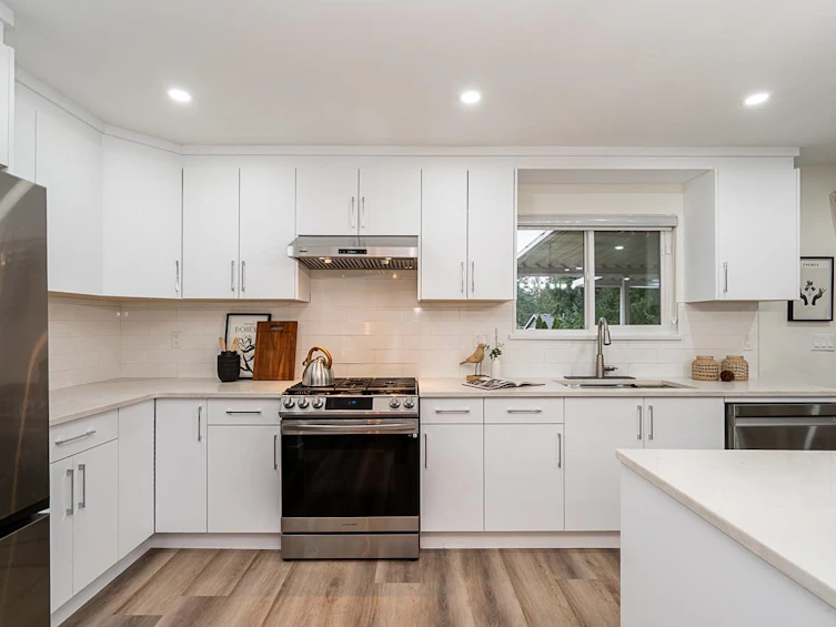 20073 42 Avenue, Langley, BC, V3A 3A6 - 11