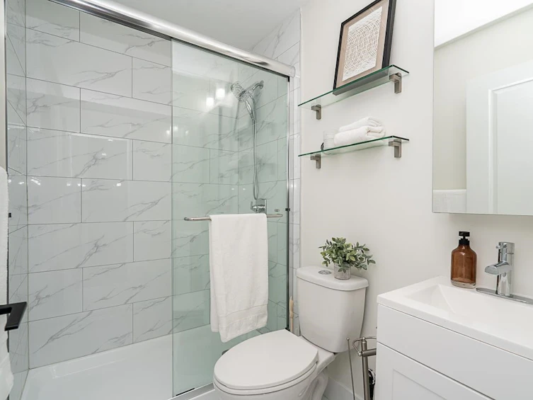 20073 42 Avenue, Langley, BC, V3A 3A6 - 17