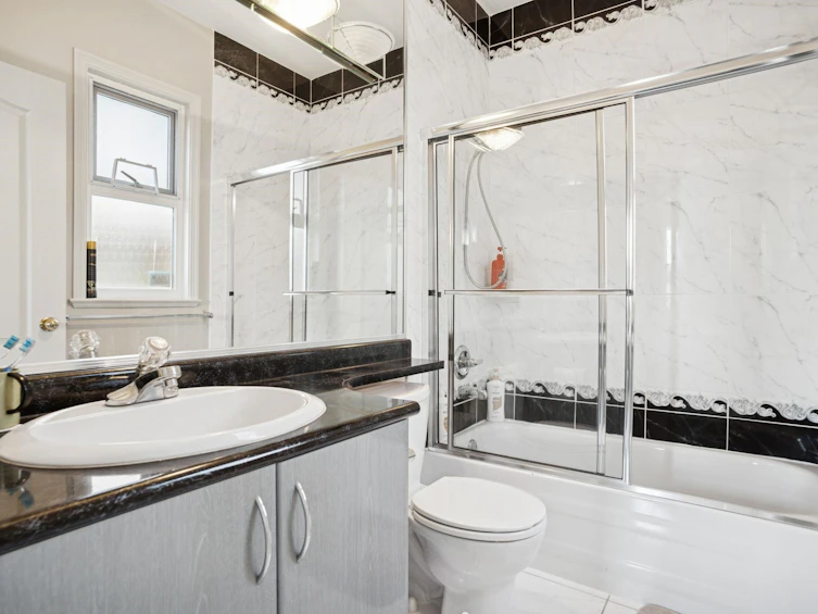 4111 Blundell Road, Richmond, BC, V7C 1G7 - 30