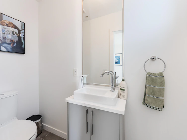 8-2560 Pitt River Road, Port Coquitlam, BC, V3C 1R9 - 8