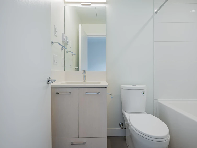 209-10777 138 Street, Surrey, BC, V3T 0T5 - 28