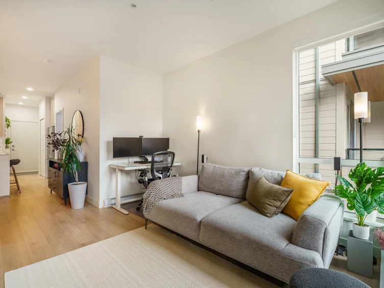 313-7588 16th Street, Burnaby, BC, V3N 0H8 - 18