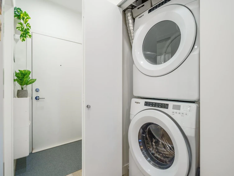 313-7588 16th Street, Burnaby, BC, V3N 0H8 - 30