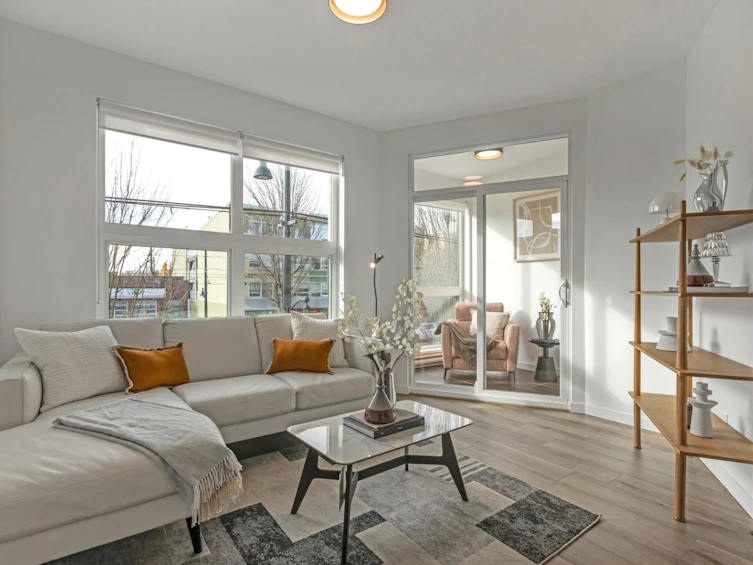 207-2239 Kingsway, Vancouver, BC, V5N 0E5 - 5