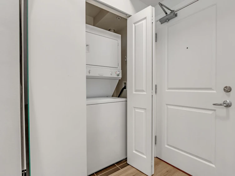 207-2239 Kingsway, Vancouver, BC, V5N 0E5 - 18