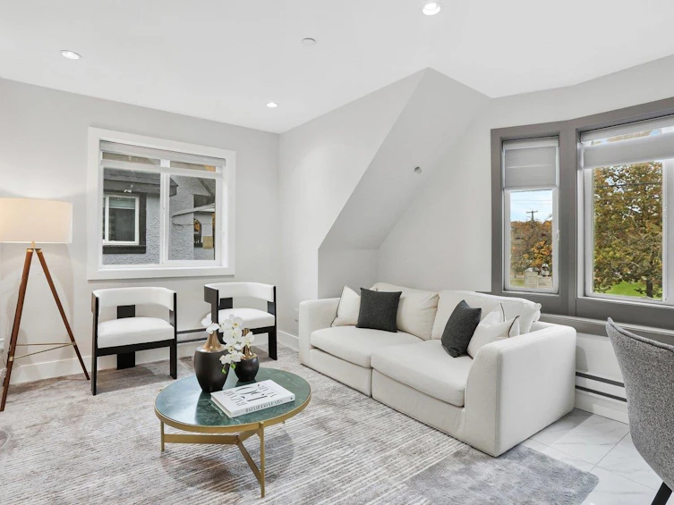1018 E 24th Avenue, Vancouver, BC, V5V 2B1 - 6