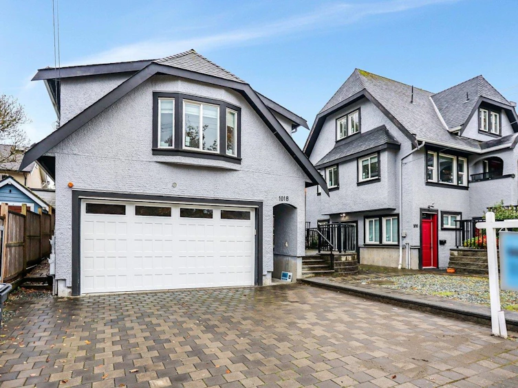 1018 E 24th Avenue, Vancouver, BC, V5V 2B1 - 2