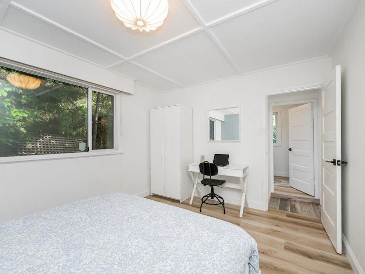 3245 Travers Avenue, West Vancouver, BC, V7V 1G5 - 8