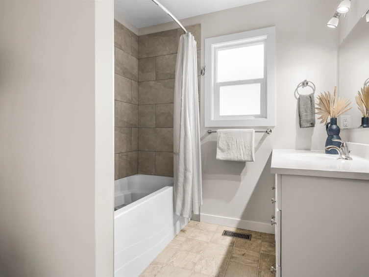 2-5648 Vedder Road, Chilliwack, BC, V2R 3M8 - 23