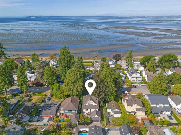 2676 Mcbride Avenue, Surrey, BC, V4A 3G1 - 36