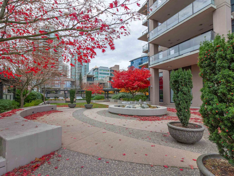 2302-2077 Rosser Avenue, Burnaby, BC, V5C 0G6 - 34