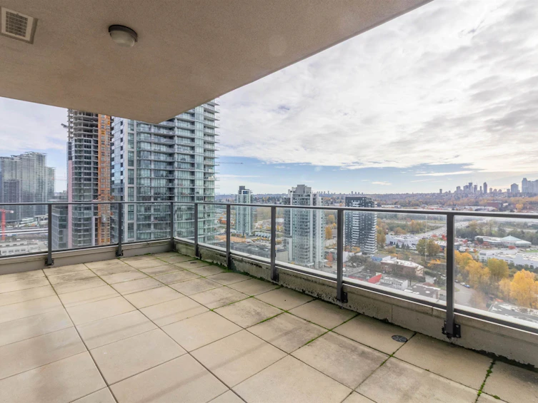 2302-2077 Rosser Avenue, Burnaby, BC, V5C 0G6 - 8
