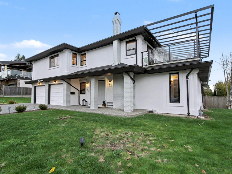 1112 Stevens Street, Surrey, BC, V4B 4X8