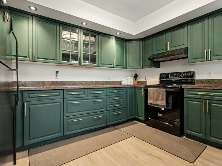 1112 Stevens Street, Surrey, BC, V4B 4X8 - 11