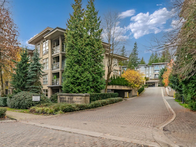 505-9339 University Crescent, Burnaby, BC, V5A 4Y1 - 3