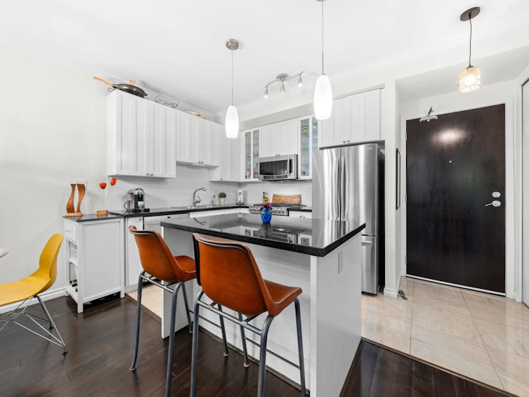 314-170 W 1st Street, North Vancouver, BC, V7M 3P2 - 11