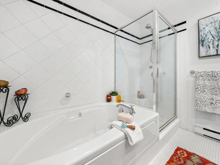 314-170 W 1st Street, North Vancouver, BC, V7M 3P2 - 20